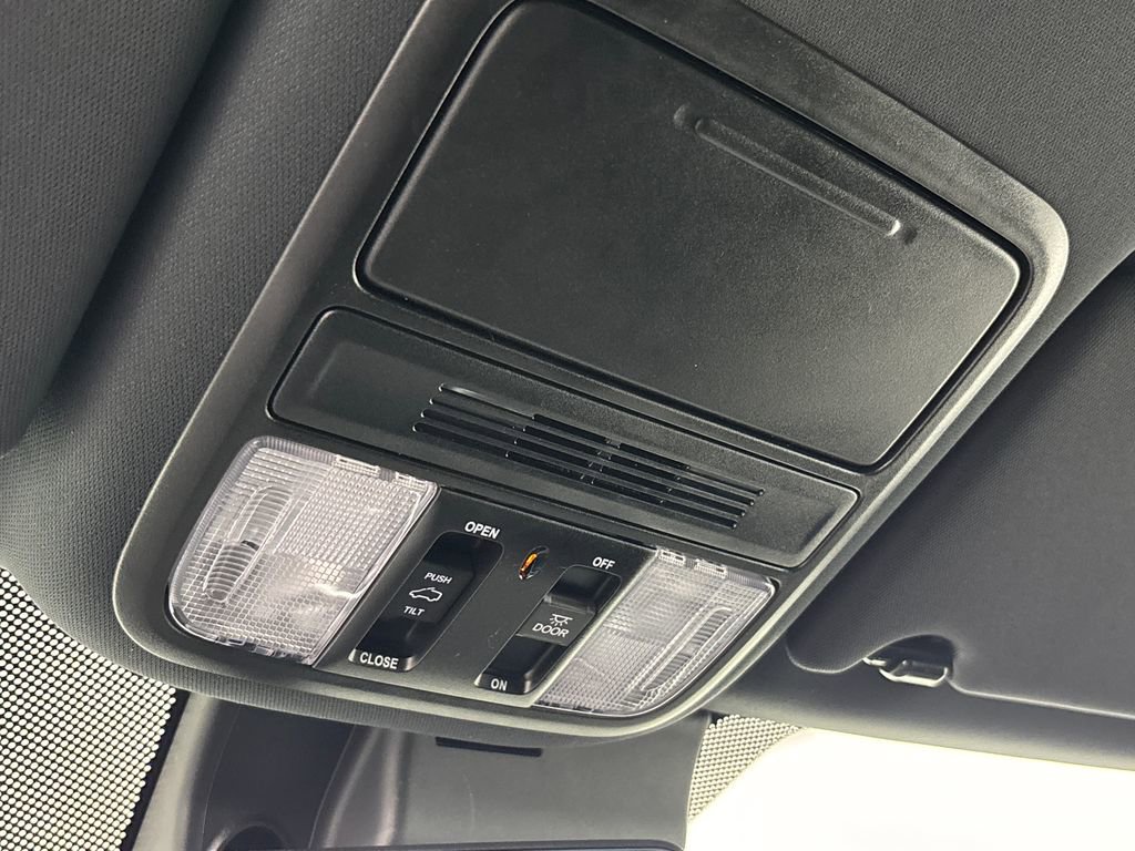 Used 2023 Honda Passport TrailSport image 33