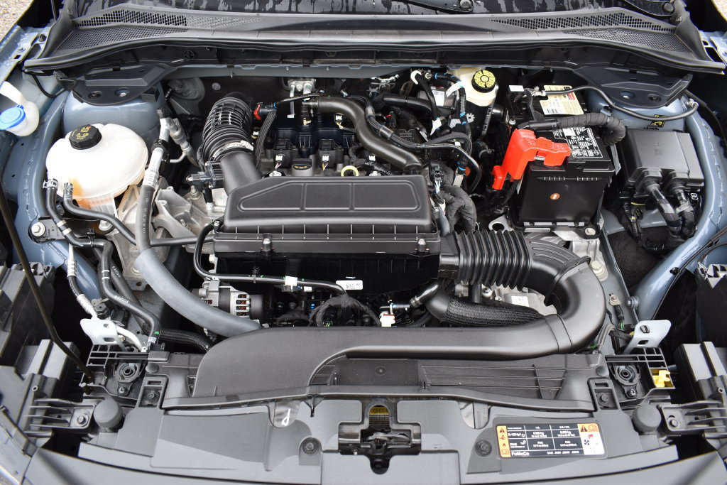 Certified 2023 Ford Escape Active AWD/4WD image 13