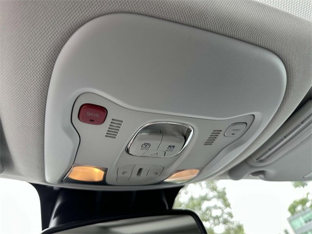 Used 2023 Jeep Renegade Limited w/ Sun/Sound Group image 33