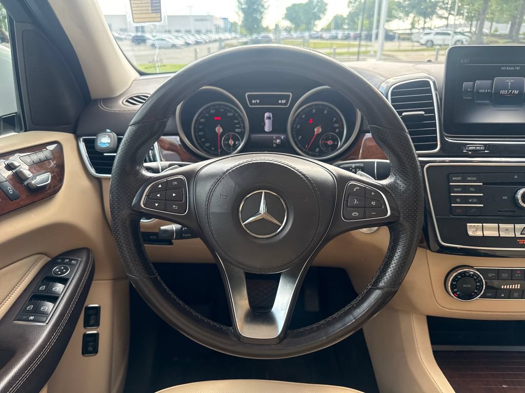 Used 2017 Mercedes-Benz GLS 450 4MATIC image 19