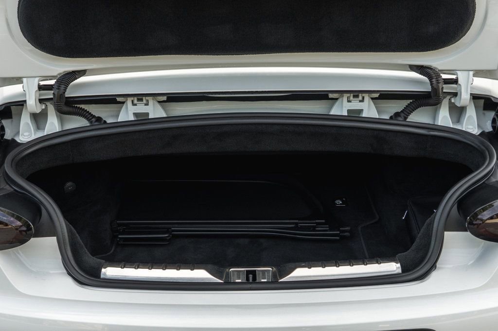Used 2023 Bentley Continental GT image 24