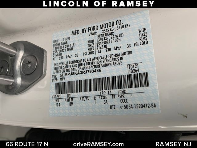 Used 2024 Lincoln Nautilus Reserve w/ Equipment Group 202A image 27