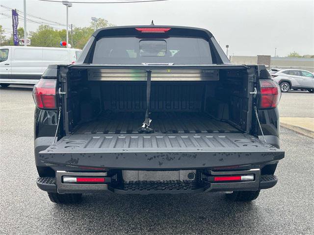 New 2025 Hyundai Santa Cruz XRT image 4