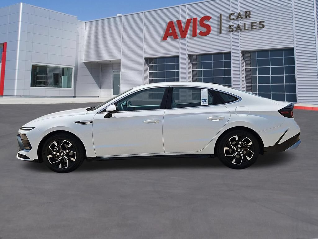 Used 2025 Hyundai Sonata SEL FWD image 10