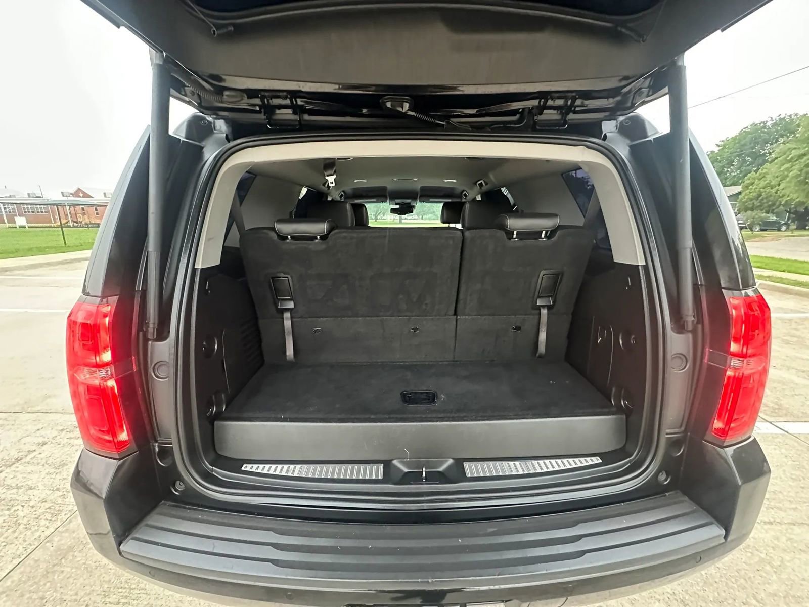 Used 2019 Chevrolet Tahoe LT RWD image 26