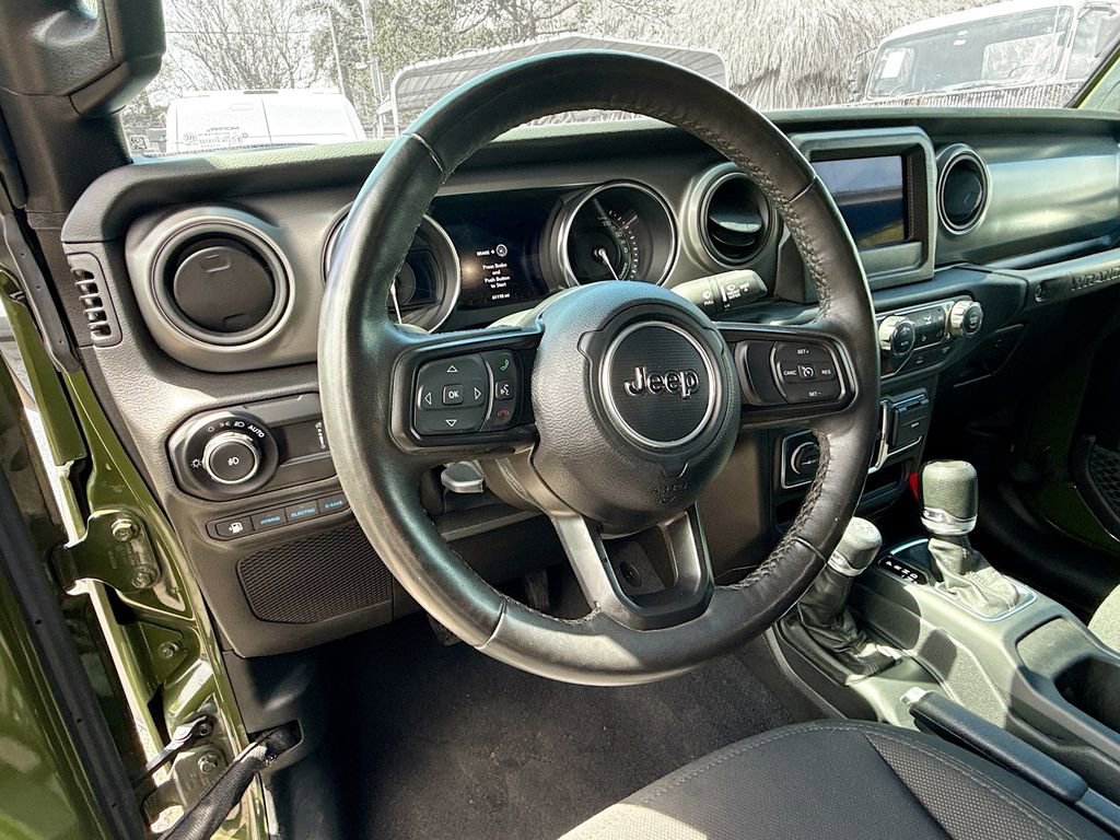 Used 2023 Jeep Wrangler Unlimited w/ Cold Weather Group image 12