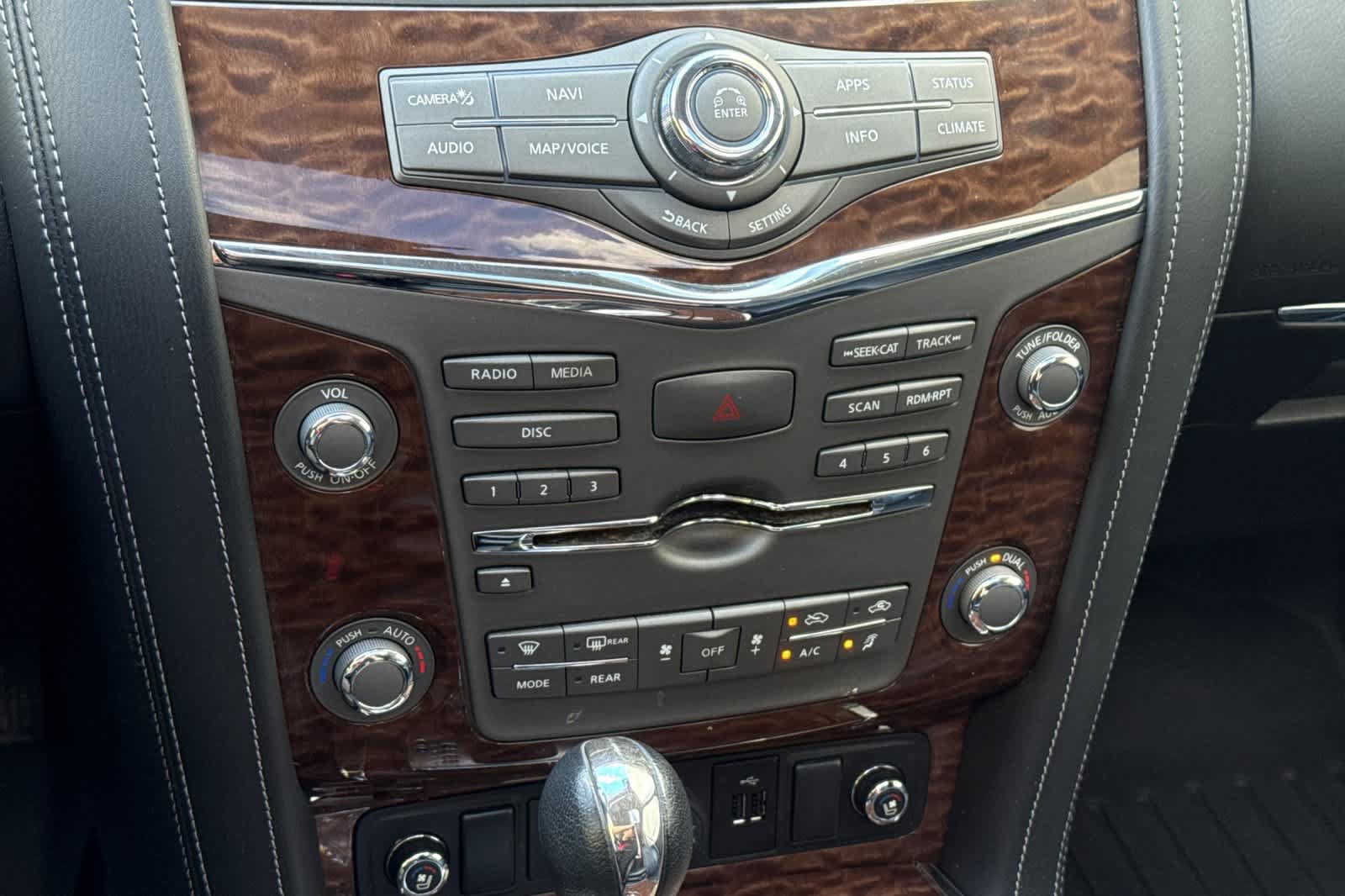 Used 2020 Nissan Armada Platinum AWD/4WD image 25