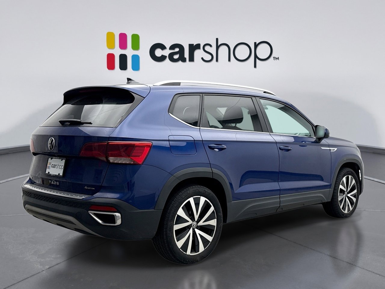 Used 2023 Volkswagen Taos SE w/ Panoramic Sunroof Package AWD/4WD image 5