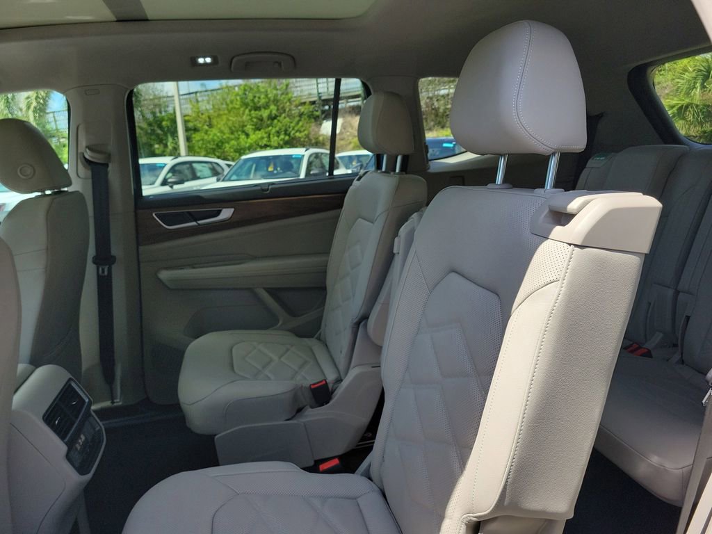 New 2026 Volkswagen Atlas SE image 8