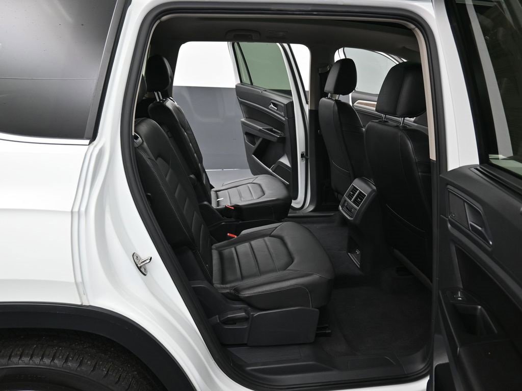 Used 2018 Volkswagen Atlas SEL Premium image 33