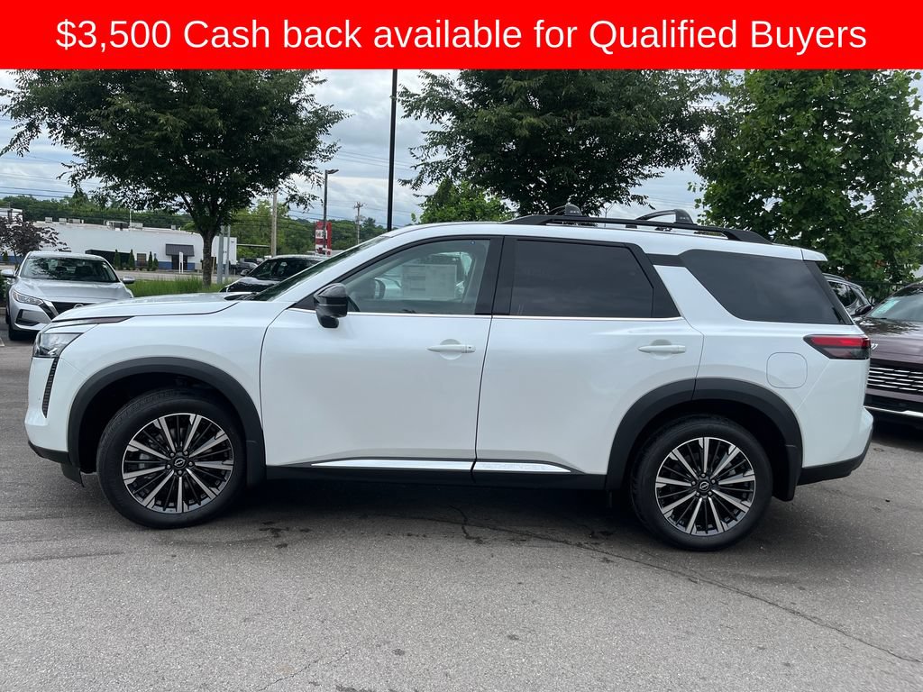 New 2026 Nissan Pathfinder Platinum w/ Cargo Package FWD image 6