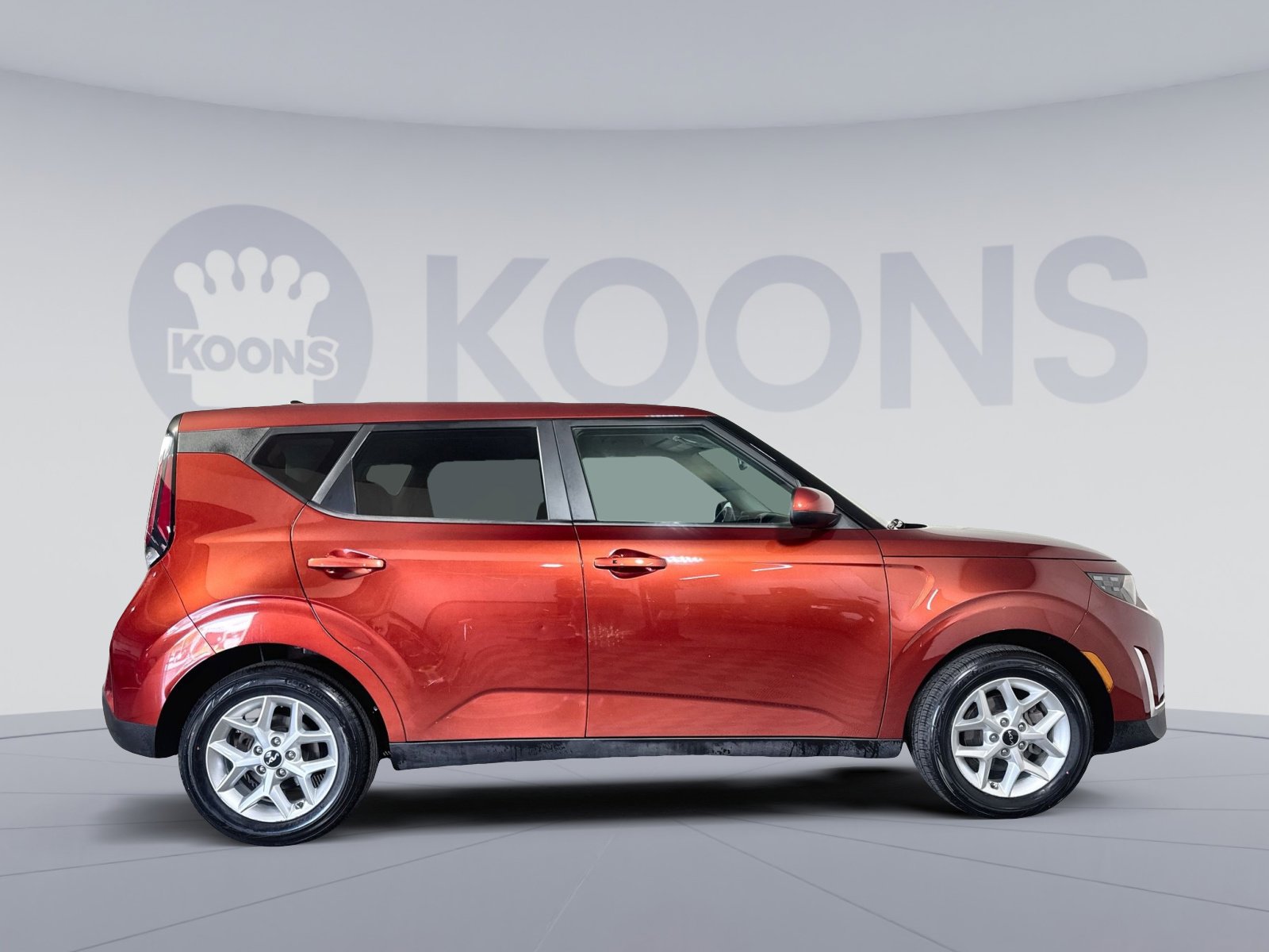 Used 2023 Kia Soul S FWD image 8