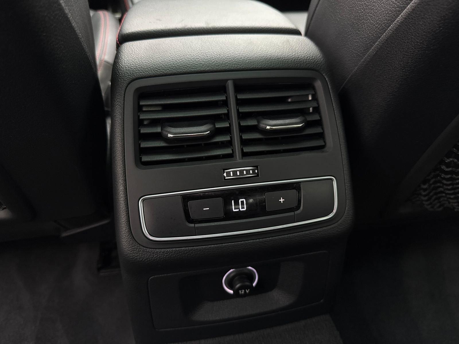 Used 2018 Audi A4 2.0T Prestige w/ Prestige Package AWD/4WD image 39