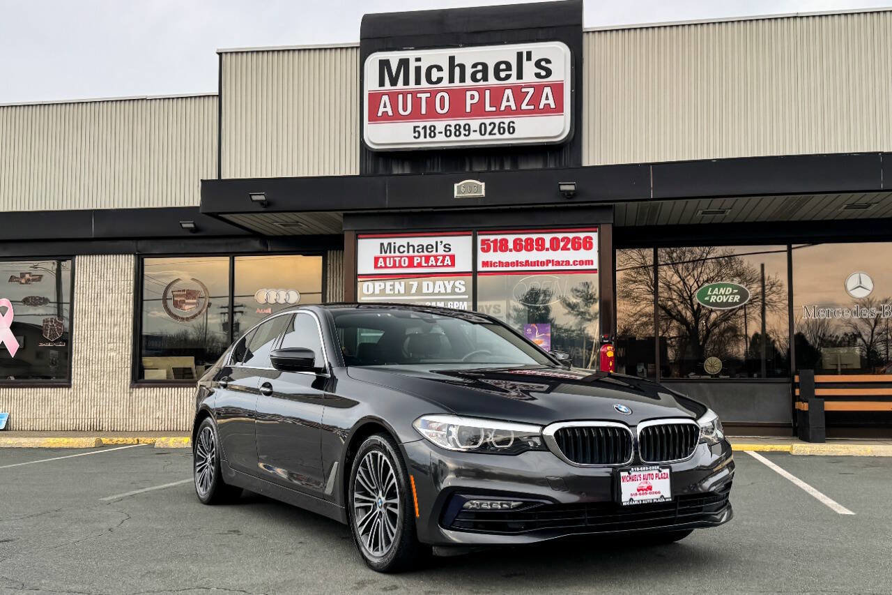Used 2018 BMW 530i xDrive image 2