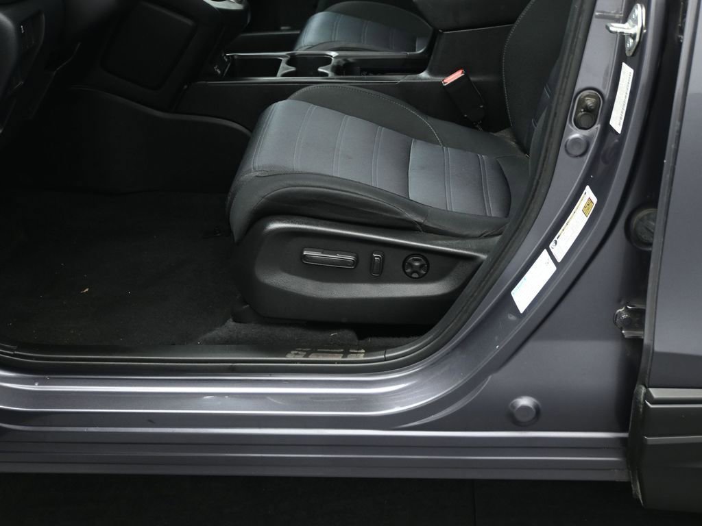 Used 2020 Honda CR-V EX image 10