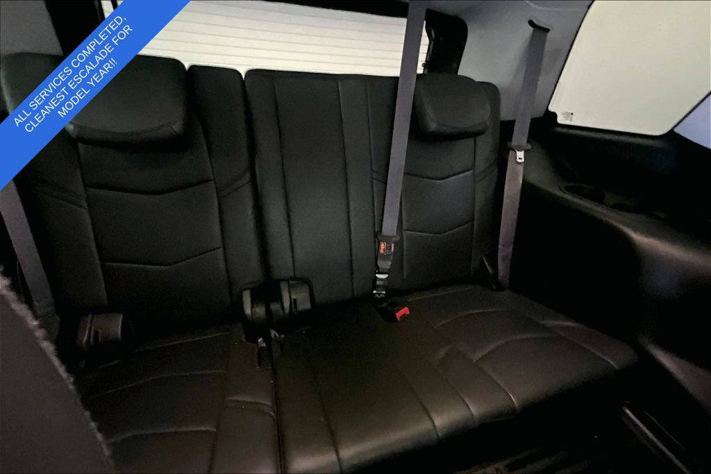 Used 2017 Cadillac Escalade Premium Luxury AWD/4WD image 36