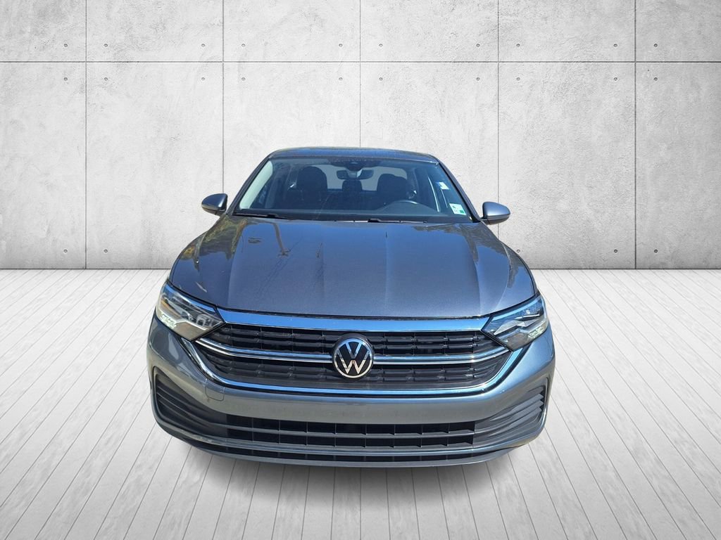 Used 2022 Volkswagen Jetta SE image 8