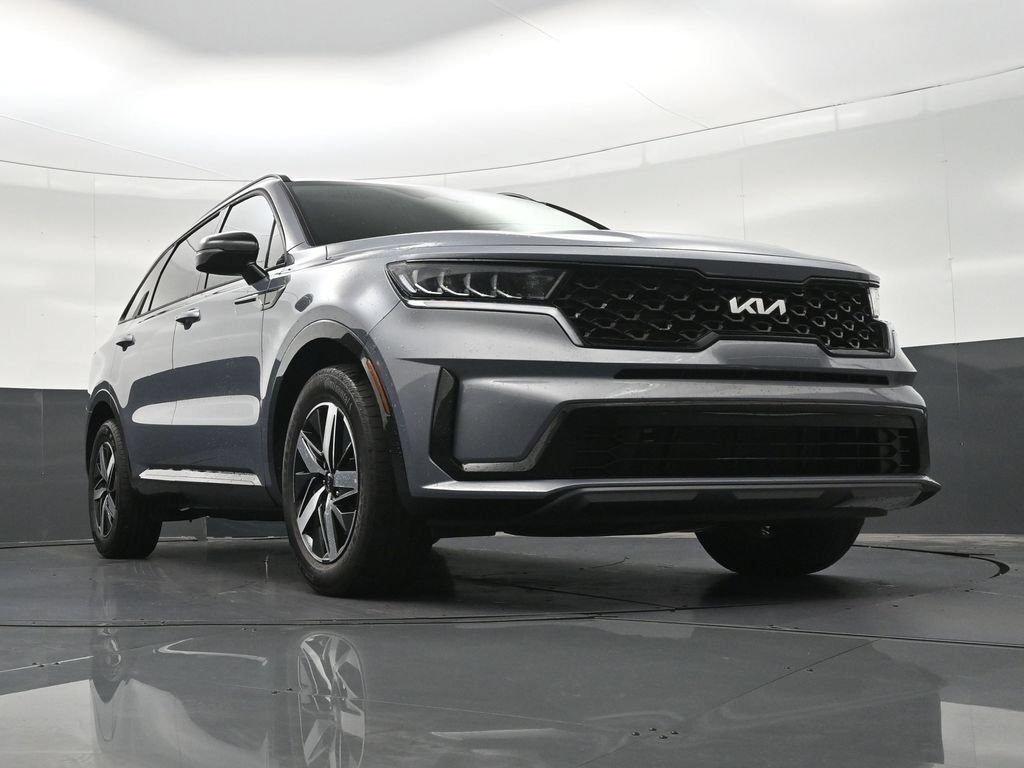 Used 2023 Kia Sorento S FWD image 31