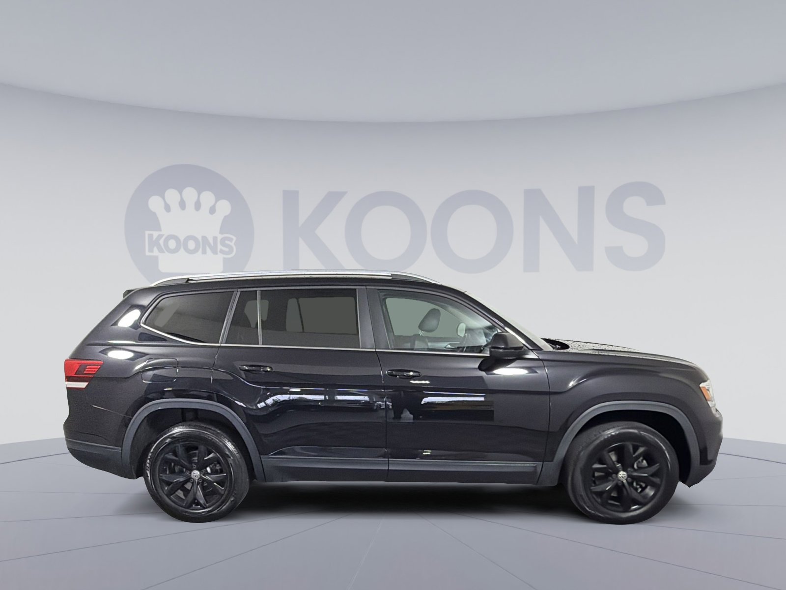 Used 2019 Volkswagen Atlas SE w/ Towing Package image 8