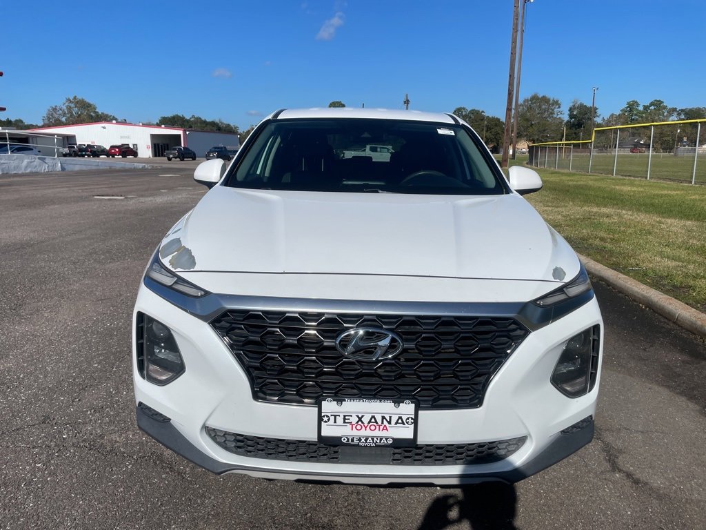 Used 2020 Hyundai Santa Fe SE image 2