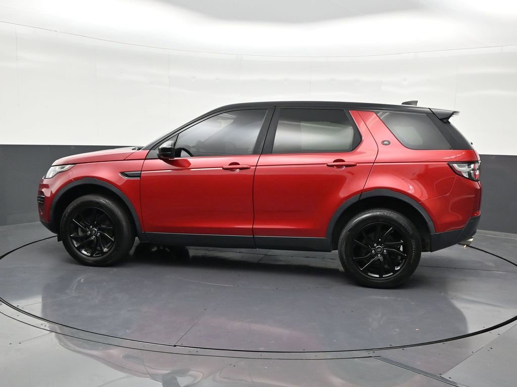 Used 2018 Land Rover Discovery Sport SE image 5