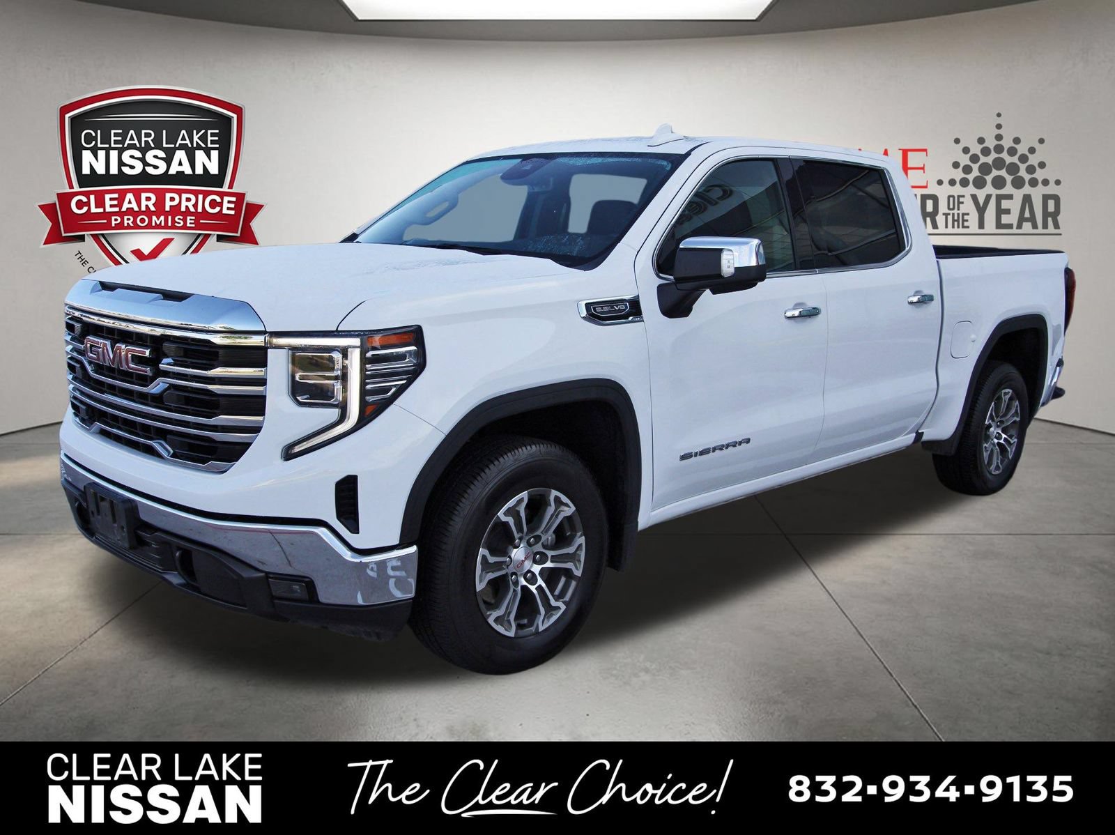 Used 2025 GMC Sierra 1500 SLT RWD image 3