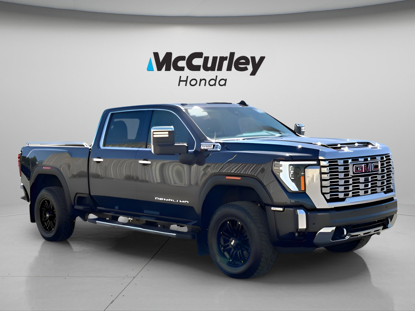Used 2024 GMC Sierra 2500 Denali w/ Technology Package