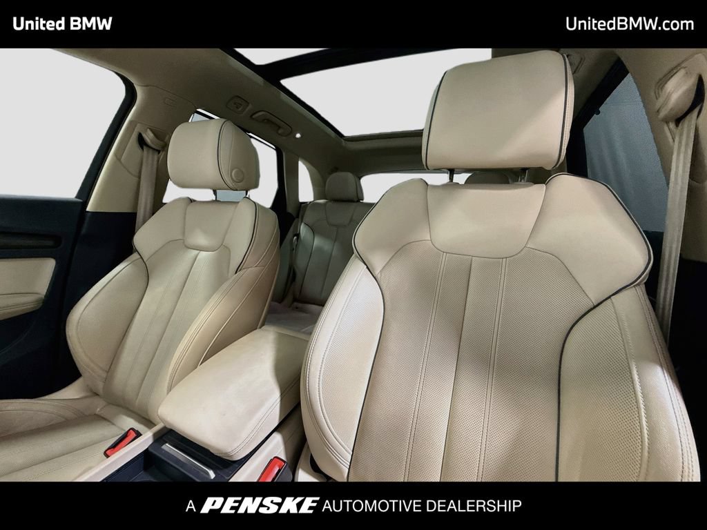 Used 2021 Audi Q5 e Premium Plus AWD/4WD image 12