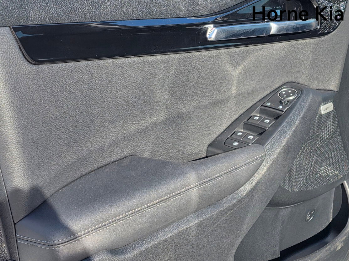 New 2026 Kia Seltos SX image 9