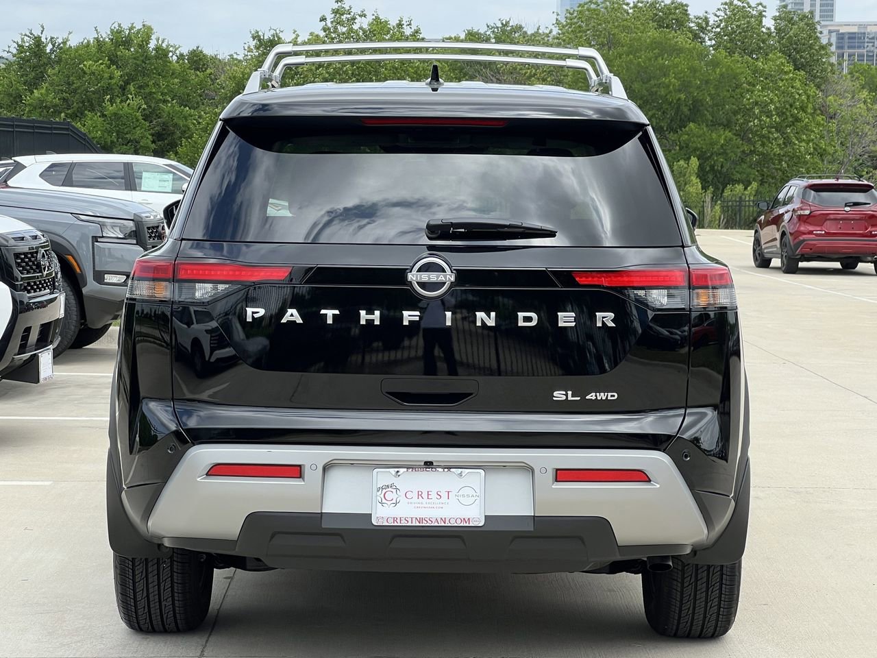Certified 2025 Nissan Pathfinder SL AWD/4WD image 5