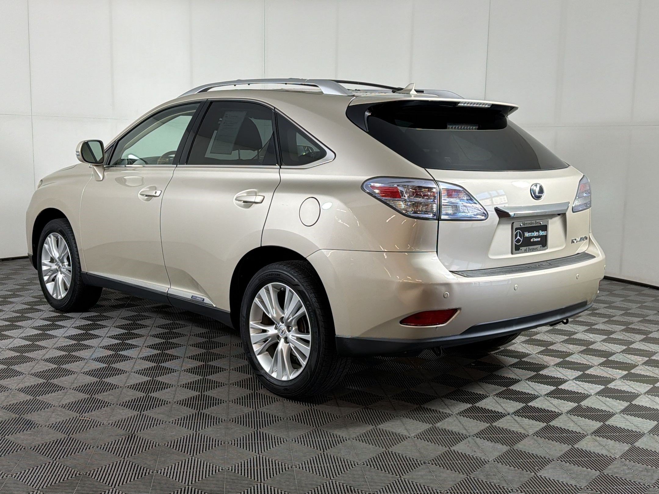 Used 2011 Lexus RX 450h AWD w/ Premium Pkg image 3