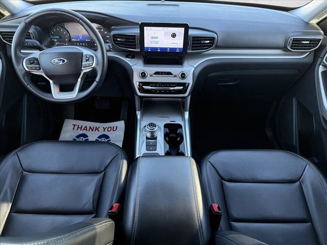 Used 2024 Ford Explorer XLT w/ Equipment Group 202A image 14