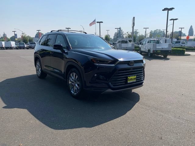 Used 2024 Toyota Grand Highlander AWD image 9