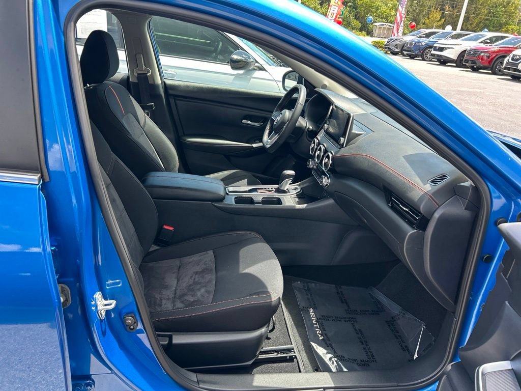 Certified 2024 Nissan Sentra SR FWD image 39