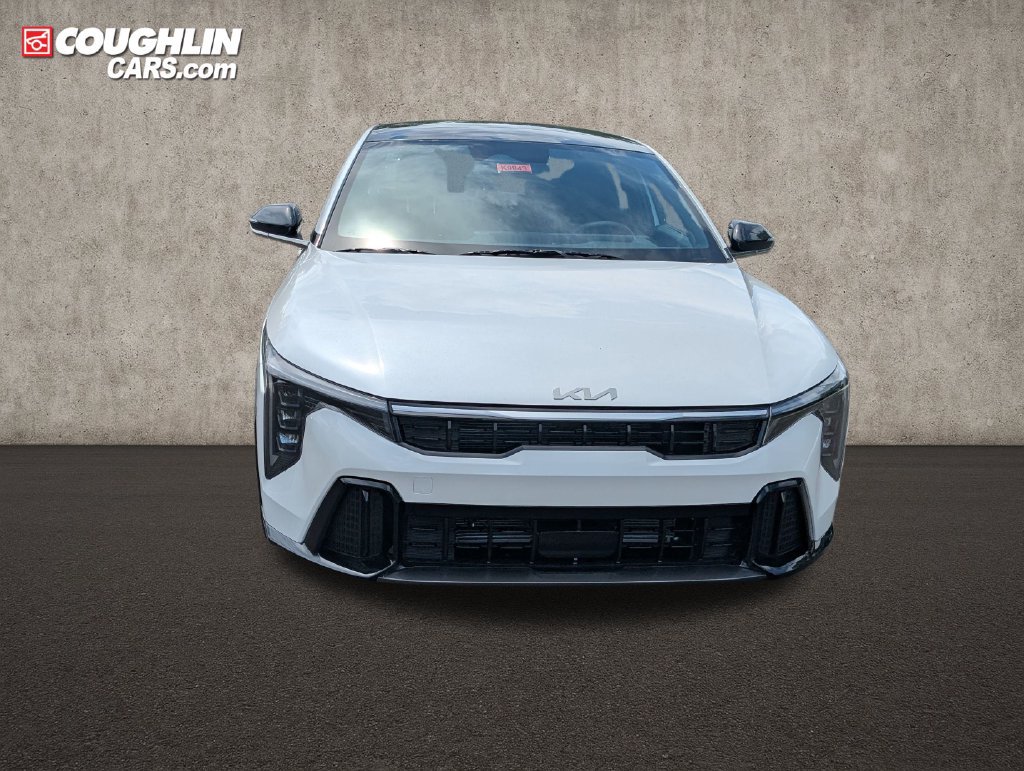 New 2026 Kia K4 GT-Line w/ GT-Line Premium Package FWD image 2