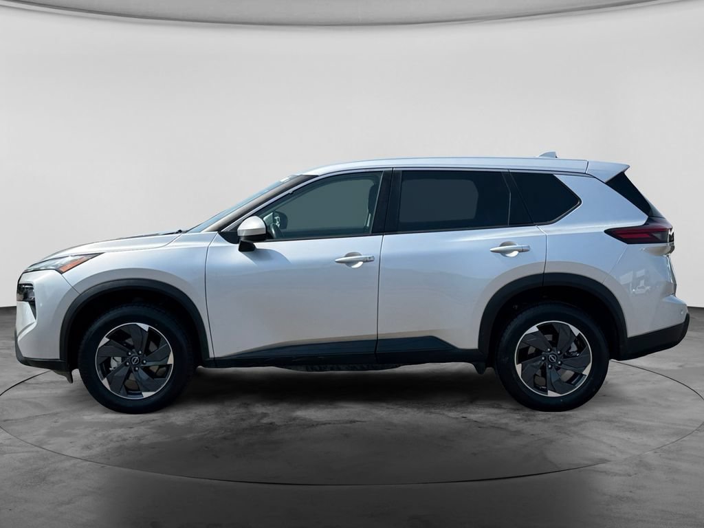 Used 2025 Nissan Rogue SV AWD/4WD image 5