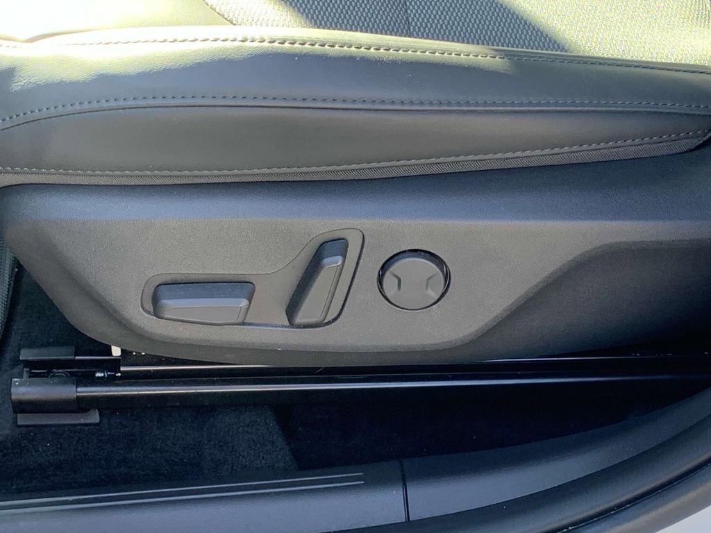 Used 2024 Kia Niro Wind image 12