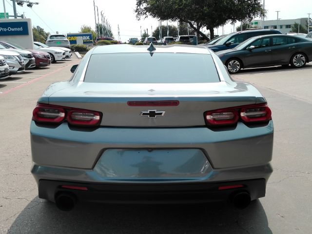 Used 2022 Chevrolet Camaro LT w/ Technology Package RWD image 7