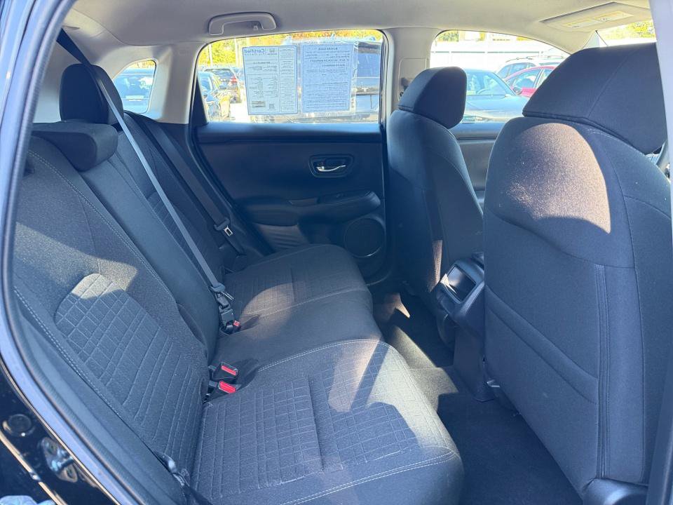 Certified 2025 Honda HR-V LX image 33