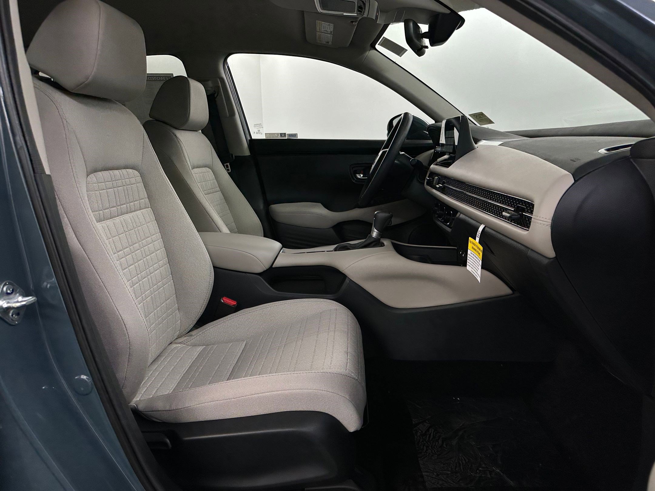 New 2026 Honda HR-V LX image 31