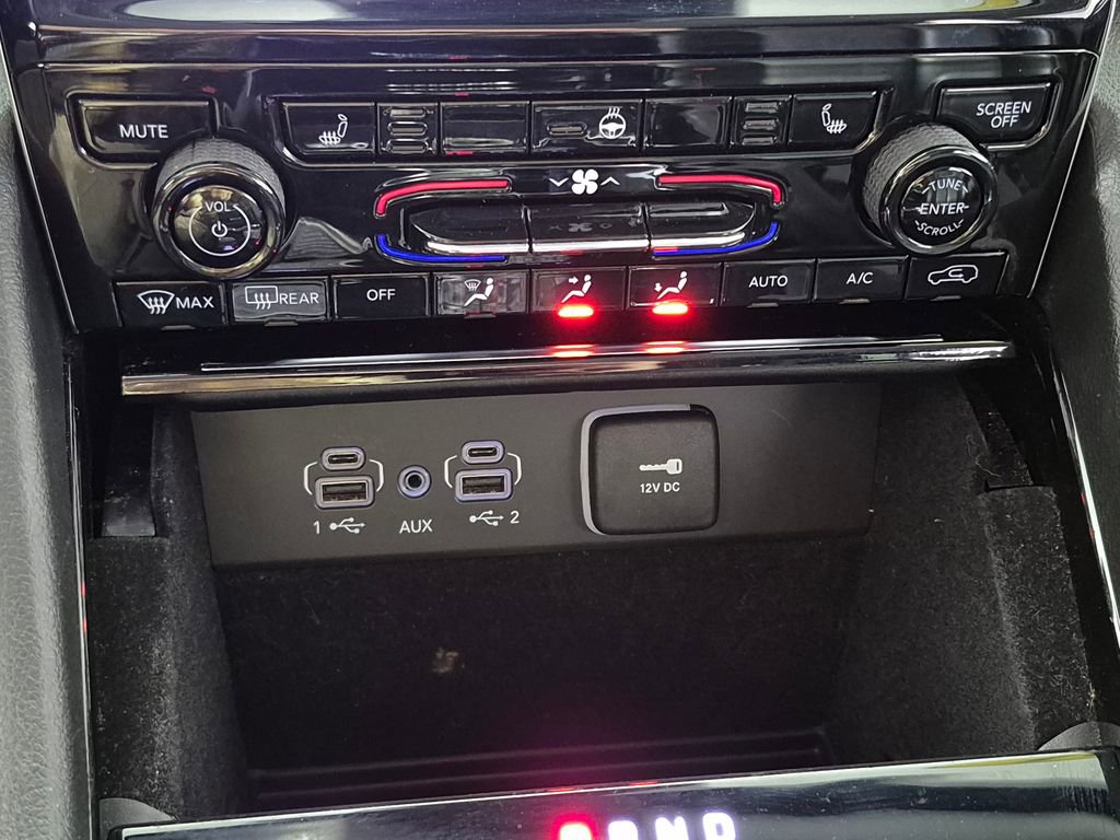 Used 2021 Jeep Grand Cherokee L Limited image 18