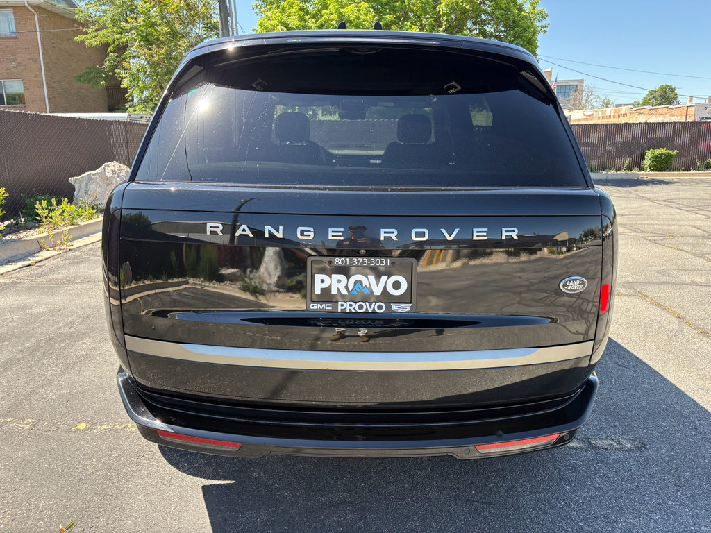 Used 2023 Land Rover Range Rover Long Wheelbase SE AWD/4WD image 5