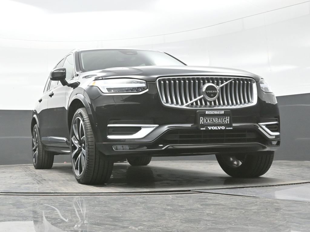Used 2023 Volvo XC90 B6 Plus image 24