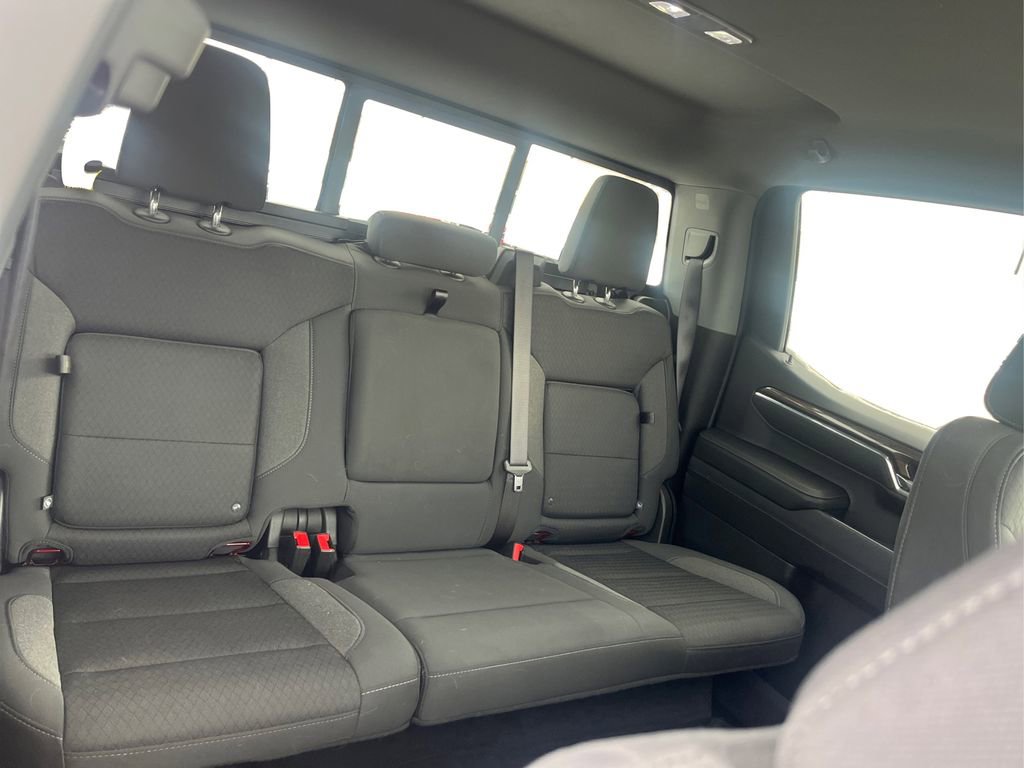 Used 2023 Chevrolet Silverado 1500 LT w/ Convenience Package II image 10