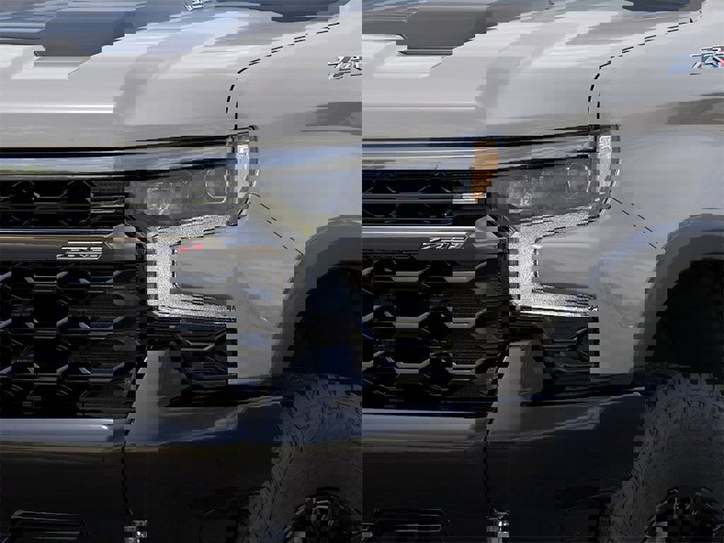 New 2026 Chevrolet Silverado 1500 ZR2 image 10