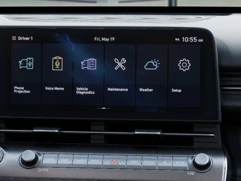 New 2027 Hyundai Kona Limited FWD image 13