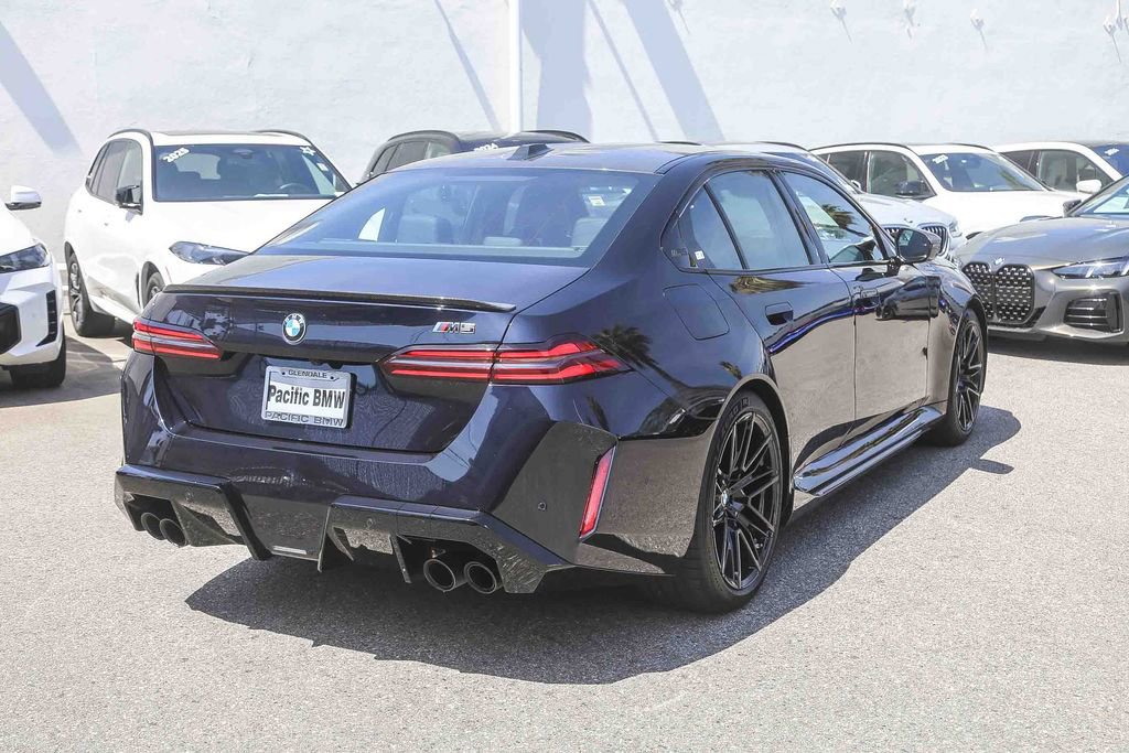 Used 2026 BMW M5 w/ Carbon Package AWD/4WD image 6