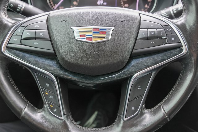 Used 2020 Cadillac XT5 Premium Luxury image 27