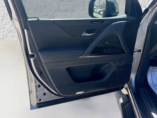 Used 2024 Lexus LX 600 4WD w/ Interior Upgrade Package image 23