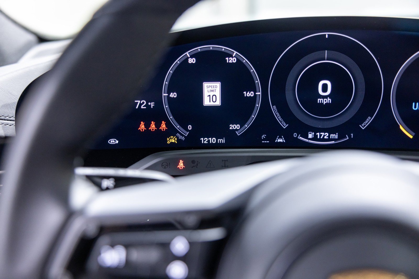 Used 2024 Porsche Taycan 4S image 41